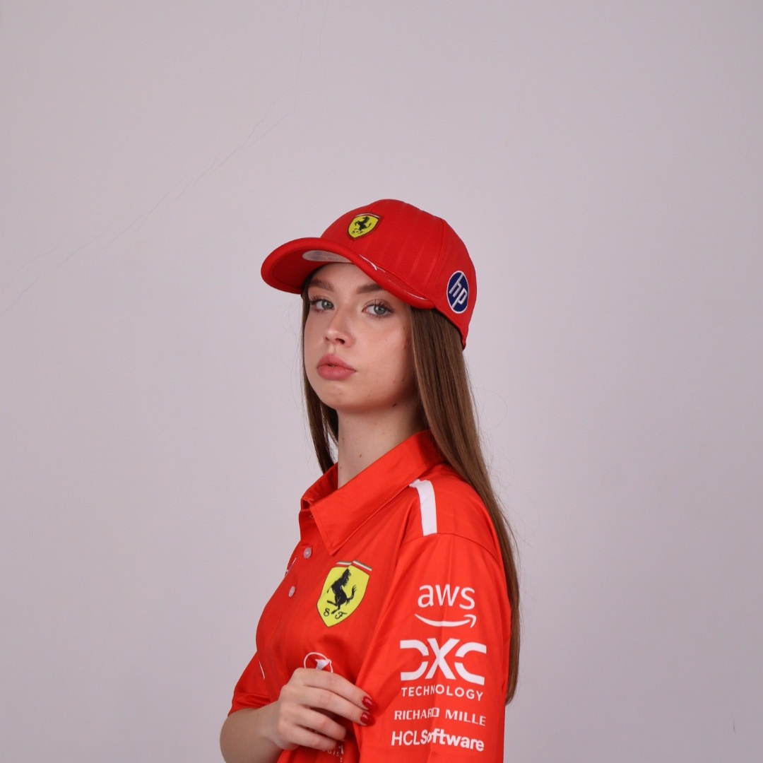 Кепка Ferrari red