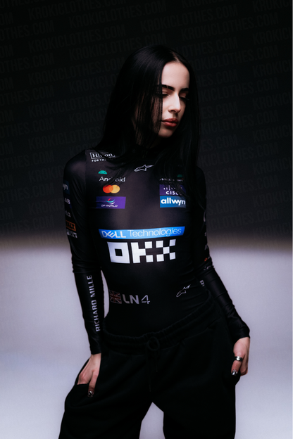 Боді McLaren black "4" NOR