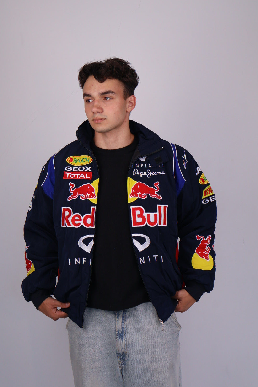 Бомбер "Red Bull racing"
