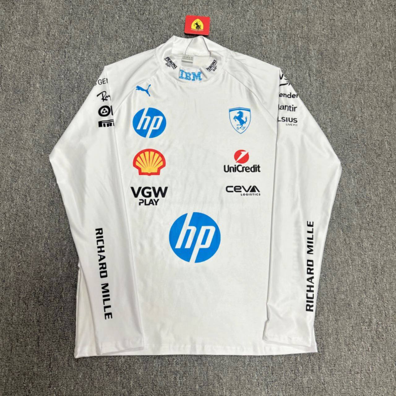 Лонгслів Ferrari white F1